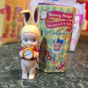 Alice N Wonderland White Rabbit Mini Figure